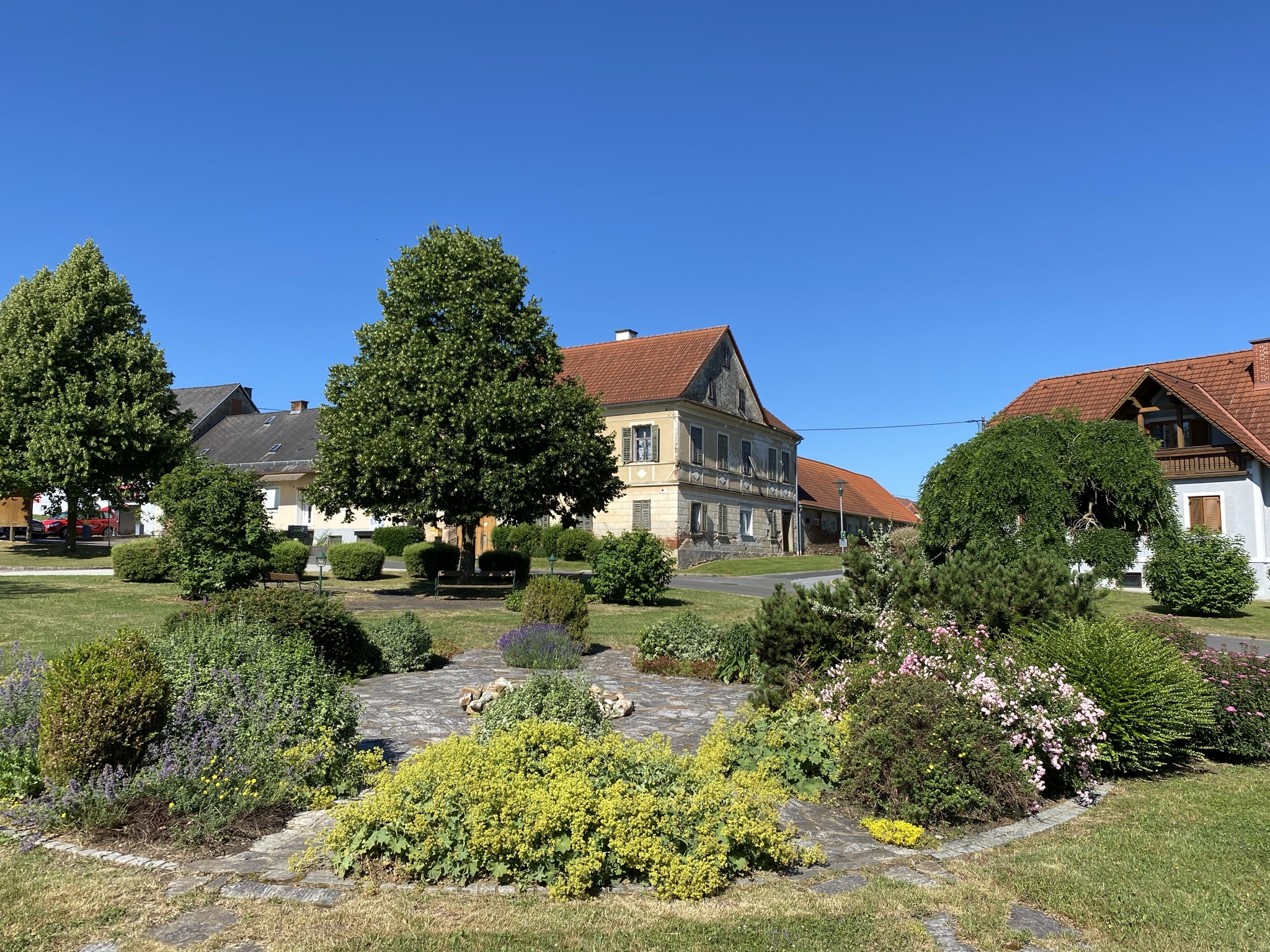 Dorfplatz Hainfeld